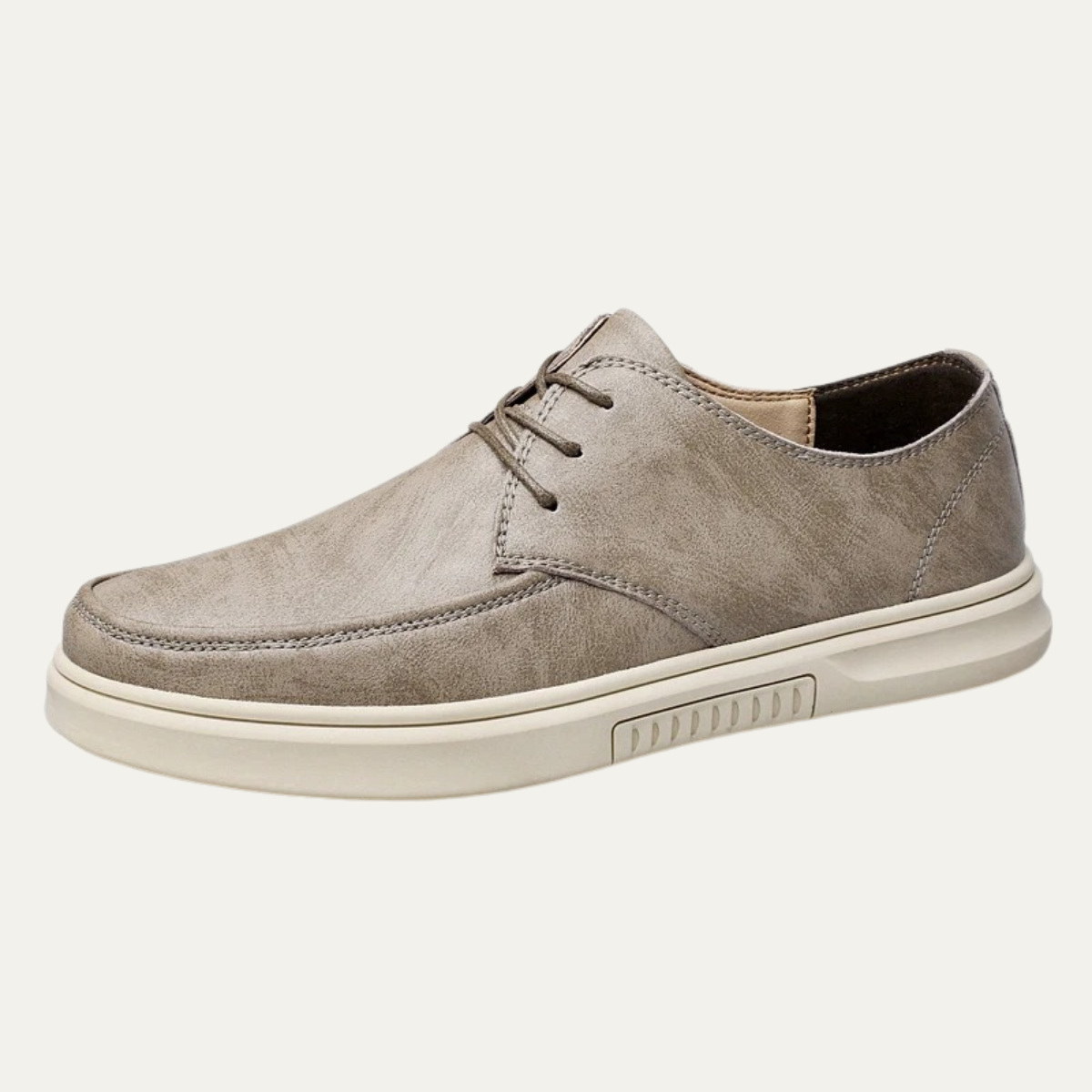 The Alderwood Men’s Comfortable Leather Look Lace Up Sneakers