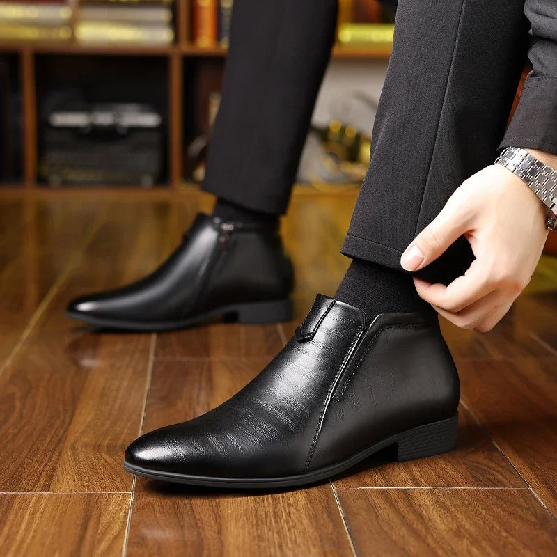 Men's Pointed Toe Vintage Leather Ankle Boots