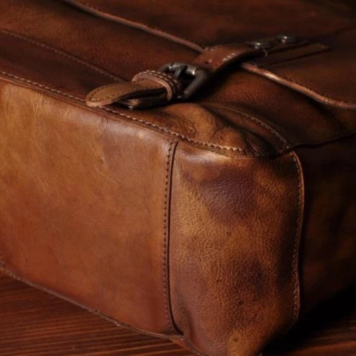 Men’s Vintage Crossbody Leather Shoulder Bag