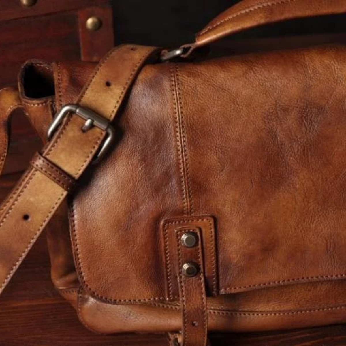 Men’s Vintage Crossbody Leather Shoulder Bag