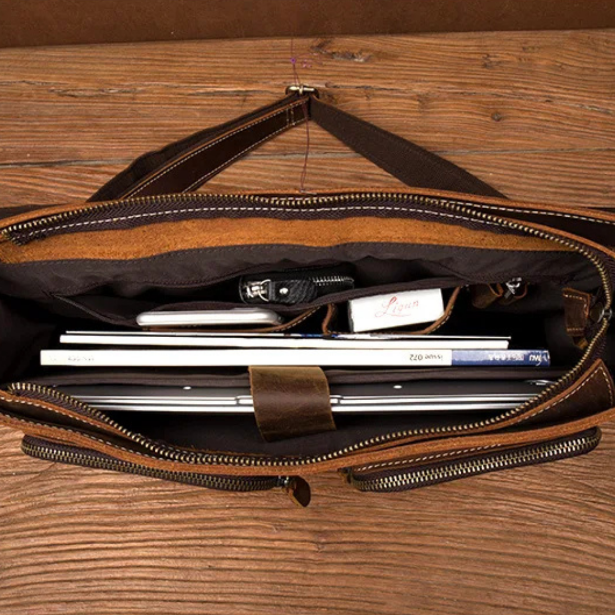 Men’s Vintage Business Genuine Leather Bag