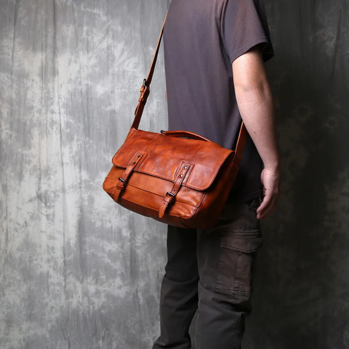 Men’s Vintage Crossbody Briefcase Leather Bag