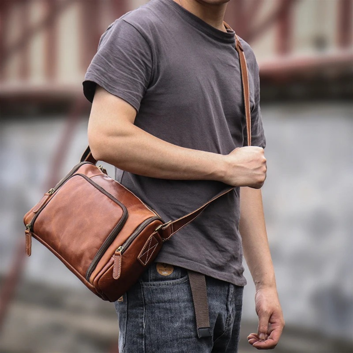 Men’s Retro Crossbody Leather Shoulder Bag