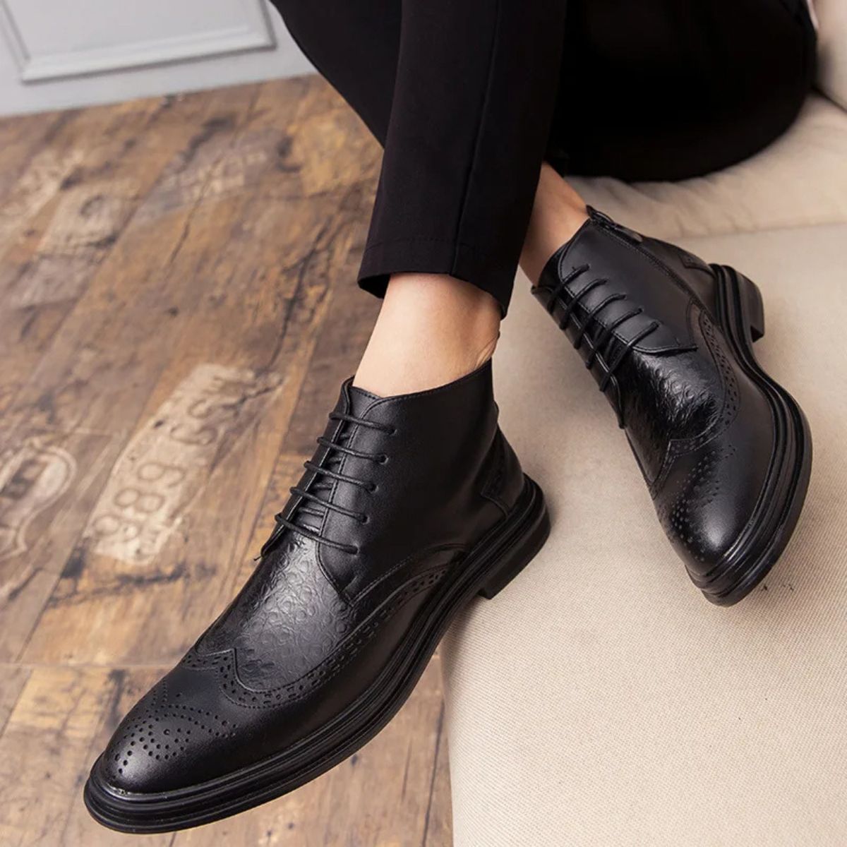 The Duke's Elegant Chelsea Boots for Men - Winter Luxury Business Shoes