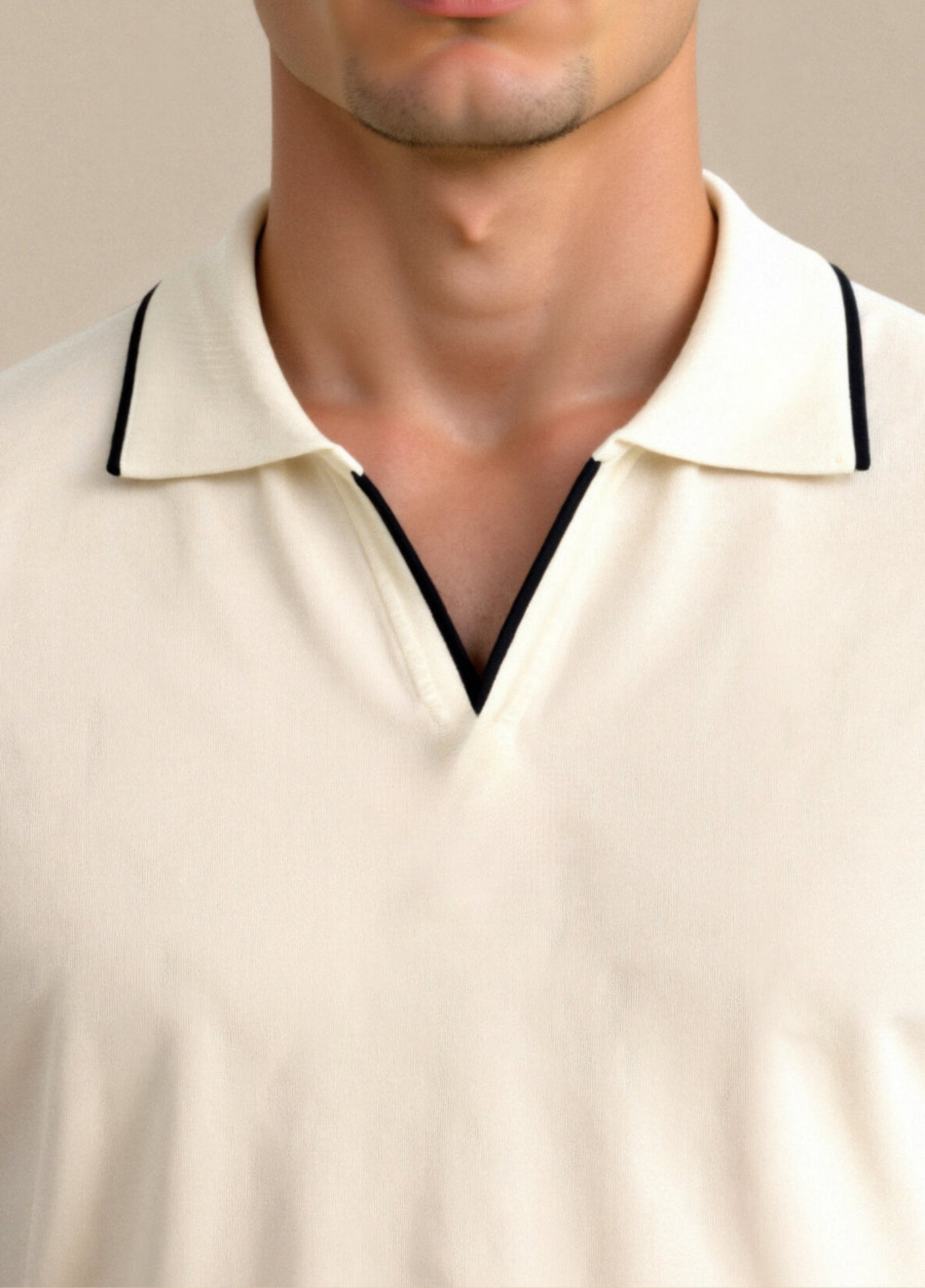 Breathable Slim Fit Polo – Tailored Soft-Blend Design